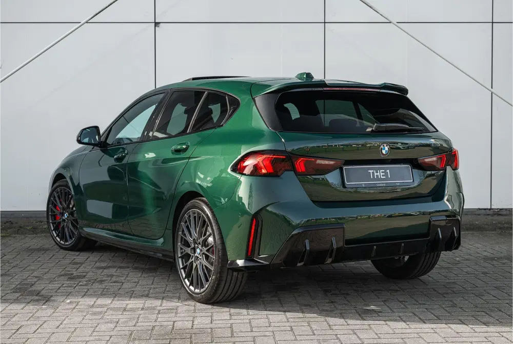BMW 1-serie 120 M Sport Automaat uit 2026, foto 8