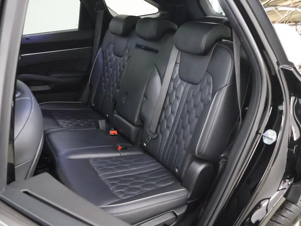 Kia Sorento 1.6 T-GDI Plug-in Hybrid 4WD ExecutiveLine uit 2022, foto 12