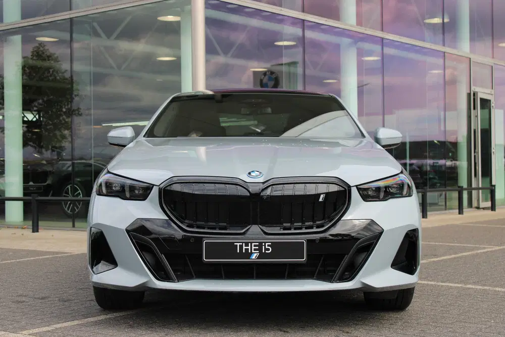 BMW i5 eDrive40 M Sport uit 2026, foto 5