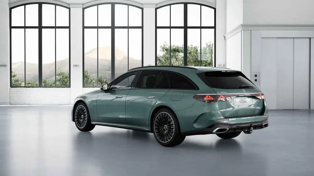 Mercedes-Benz E-Klasse 300 e Business Solution AMG uit 2026, foto 6