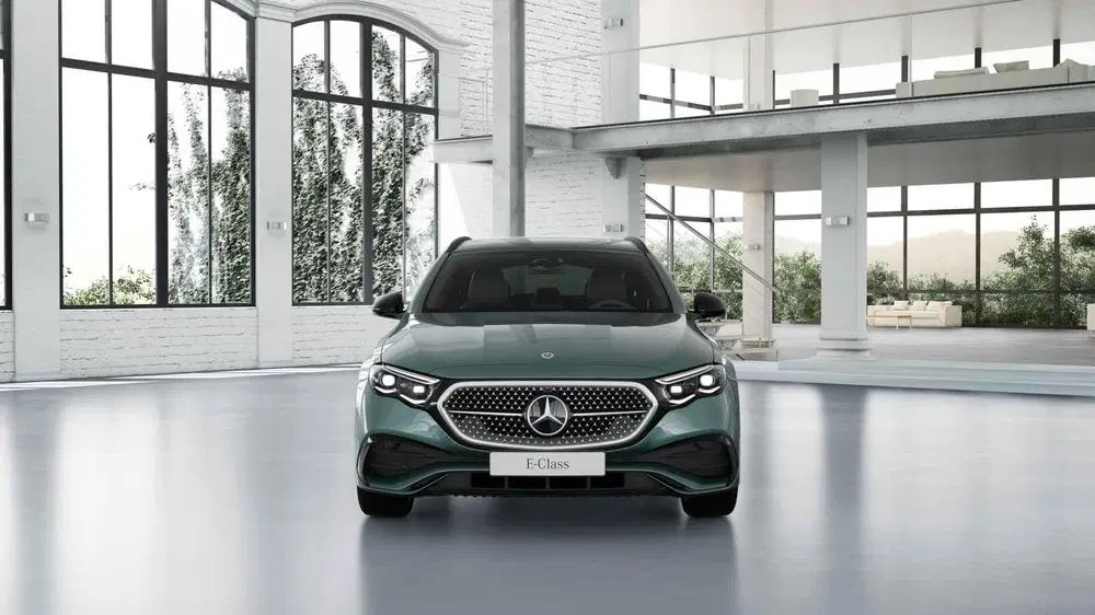 Mercedes-Benz E-Klasse 300 e Business Solution AMG uit 2026, foto 9