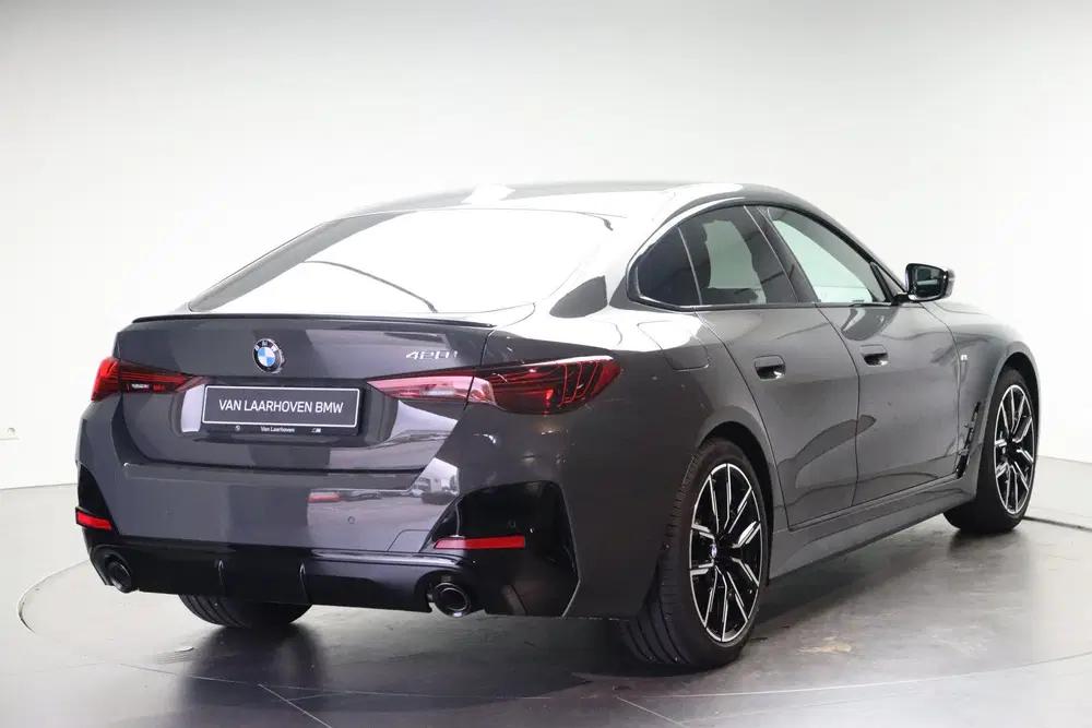 BMW 4-serie Coupé 420i M Sport Automaat uit 2026, foto 3