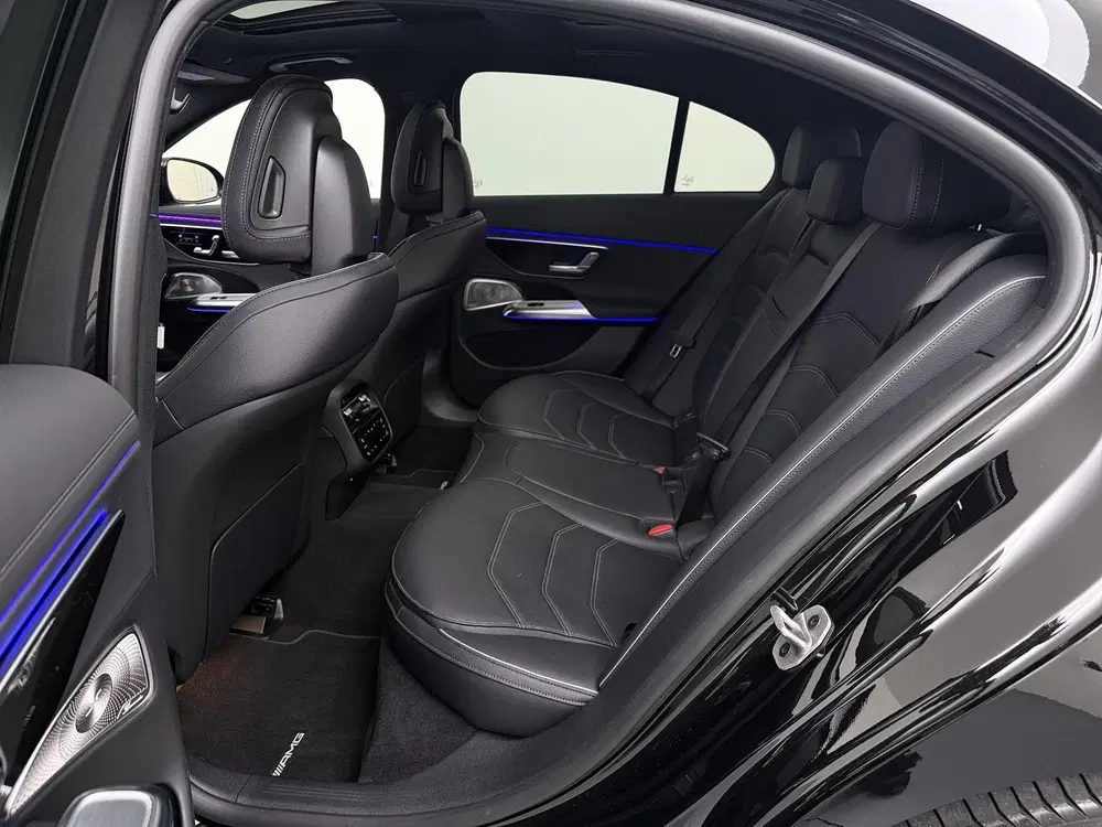Mercedes-Benz E-Klasse 300e Sport Edition uit 2026, foto 11
