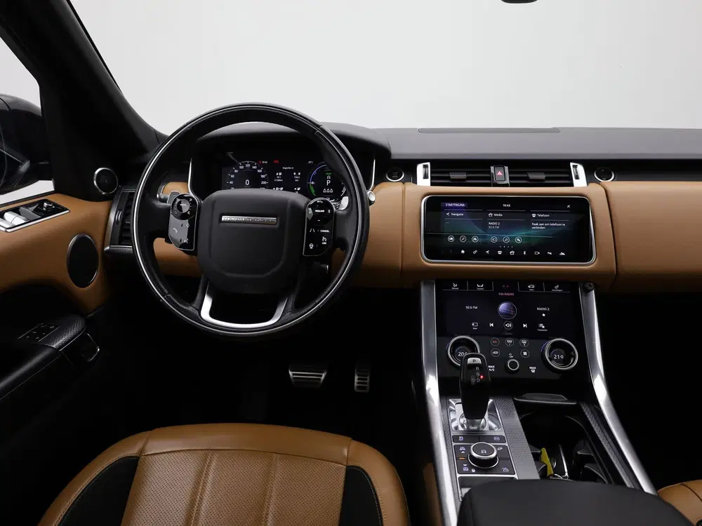 Land Rover Range Rover Sport uit 2020, foto 2