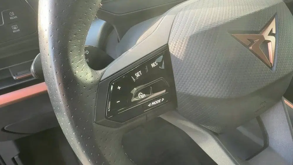 Cupra Born Performance One 62 kWh 94 uit 2021, foto 9