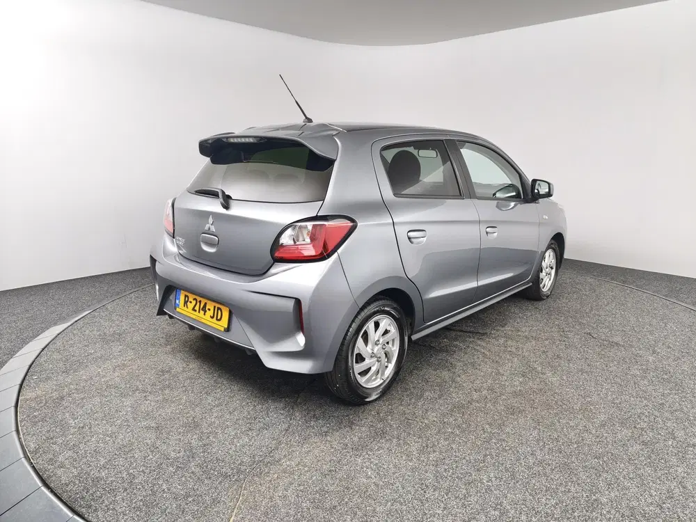 Mitsubishi Space Star 1.2 Dynamic uit 2022, foto 2