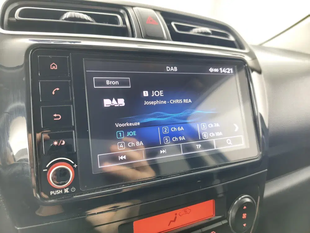 Mitsubishi Space Star 1.2 Dynamic uit 2022, foto 9