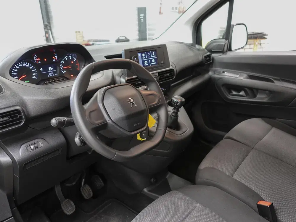 Peugeot Partner 1.5 BlueHDi 100pk L2 Airco Cruise control uit 2023, foto 2