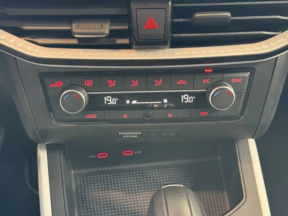 SEAT Arona 1.0 EcoTSI Style uit 2024, foto 11