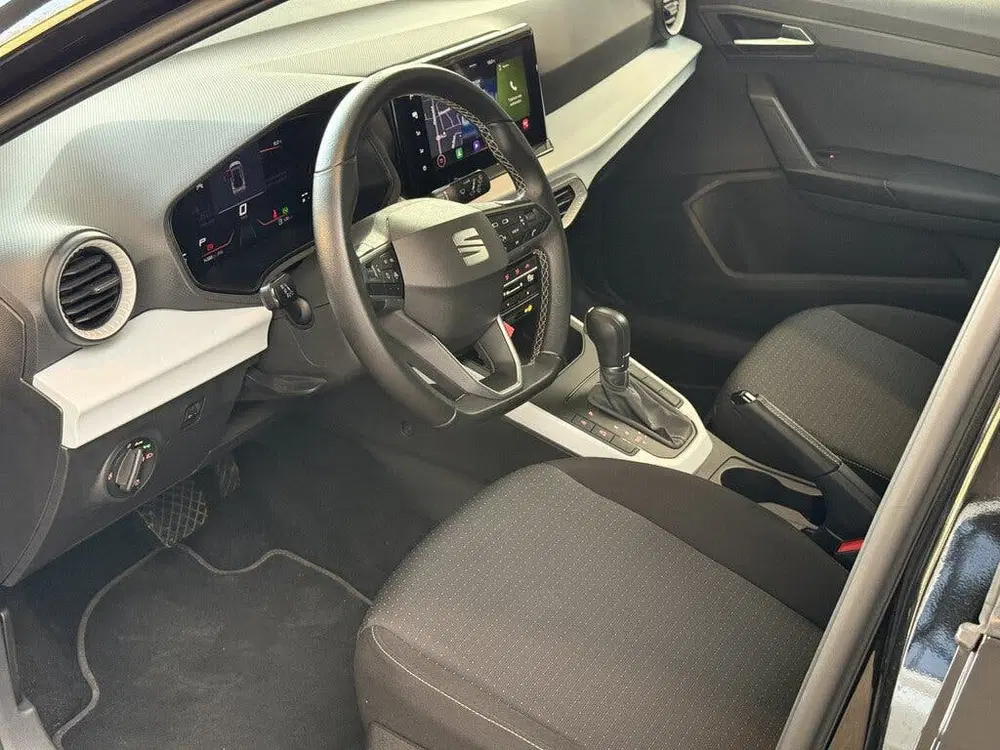 SEAT Arona 1.0 EcoTSI Style uit 2024, foto 2