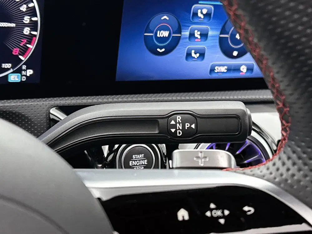 Mercedes-Benz A-Klasse 250 e Business Solution AMG uit 2025, foto 11