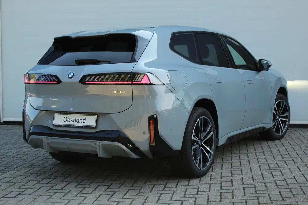 BMW iX3 40 eDrive M Sport uit 2026, foto 4