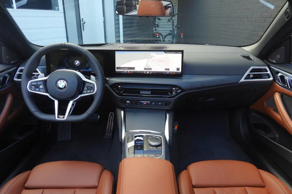 BMW 4-serie 420i M Sport Automaat uit 2026, foto 3