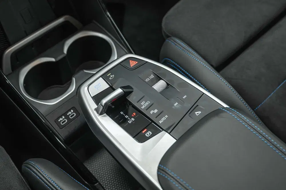BMW iX1 eDrive20 M Sport uit 2024, foto 13