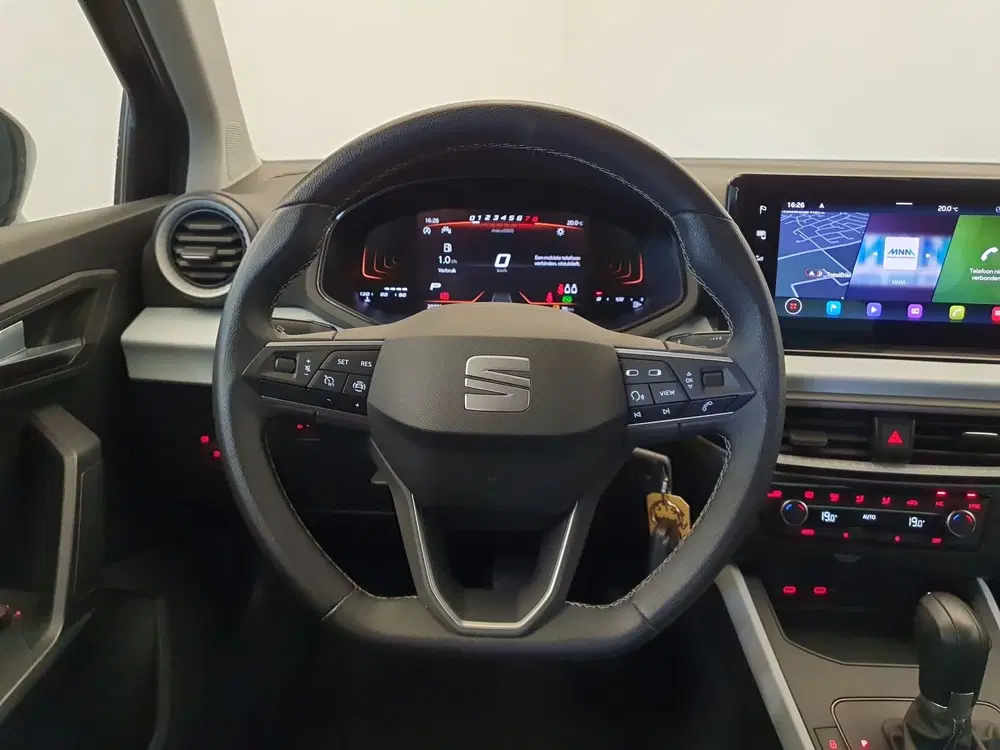 SEAT Arona 1.0 TSI 110pk DSG uit 2024, foto 8