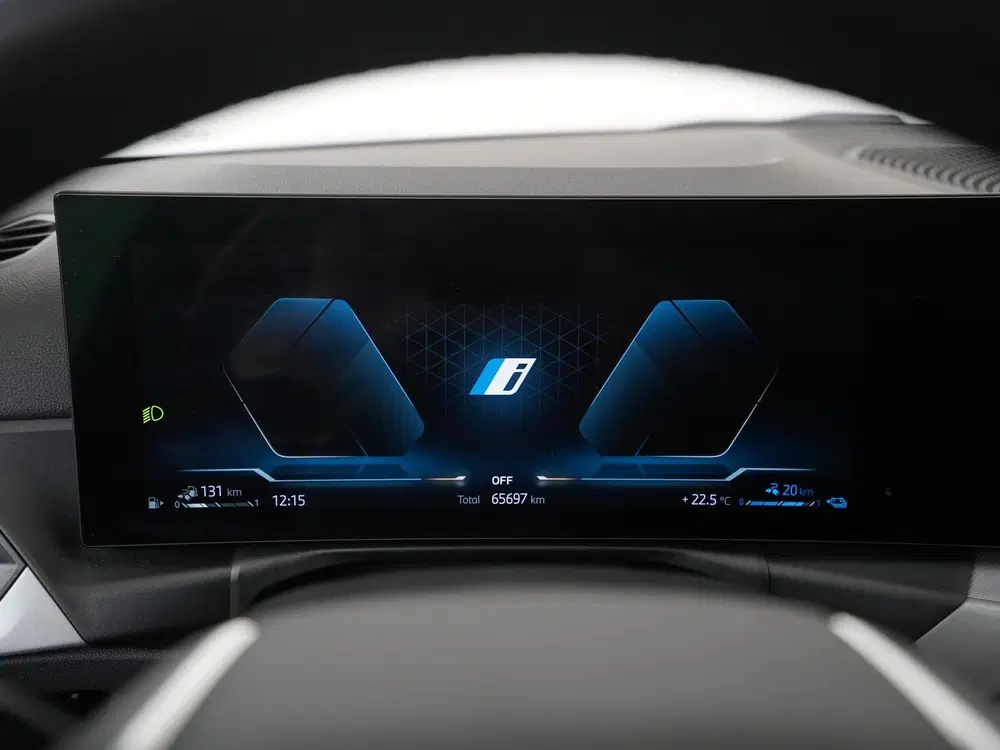 BMW 3-serie 320e xDrive Sport Line Shadow Facelift uit 2022, foto 9