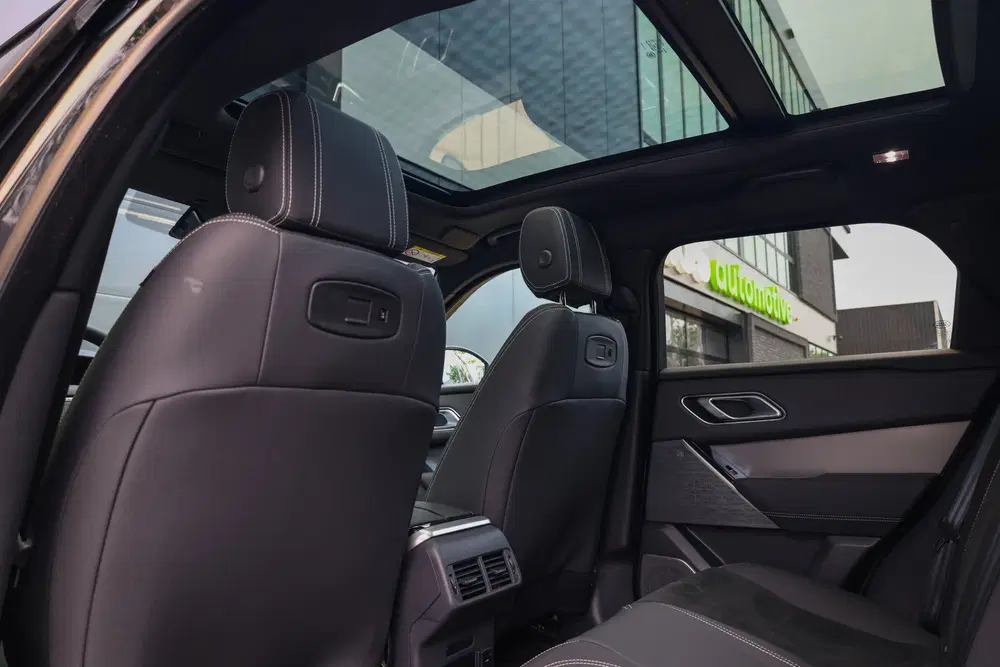 Land Rover Range Rover Velar 2.0 P400e uit 2022, foto 15