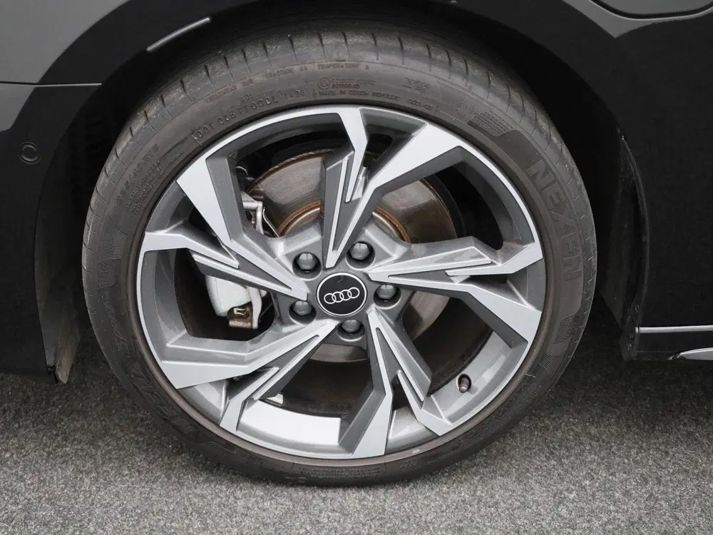 Audi A3 40 TFSI e S edition Navigatie uit 2025, foto 15