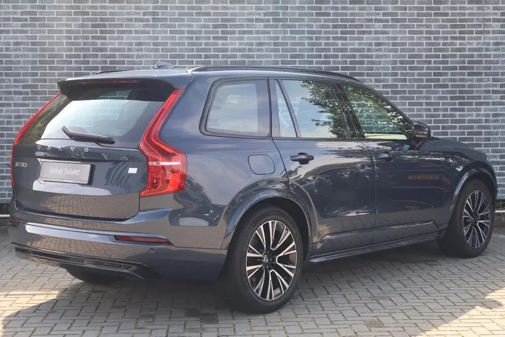 Volvo XC90 Plug-in Hybrid T8 AWD Ultimate Dark uit 2023, foto 4