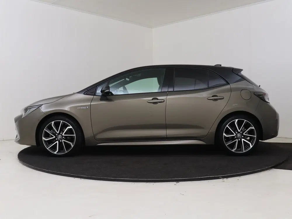 Toyota Corolla 2.0 Hybrid Premium uit 2021, foto 3