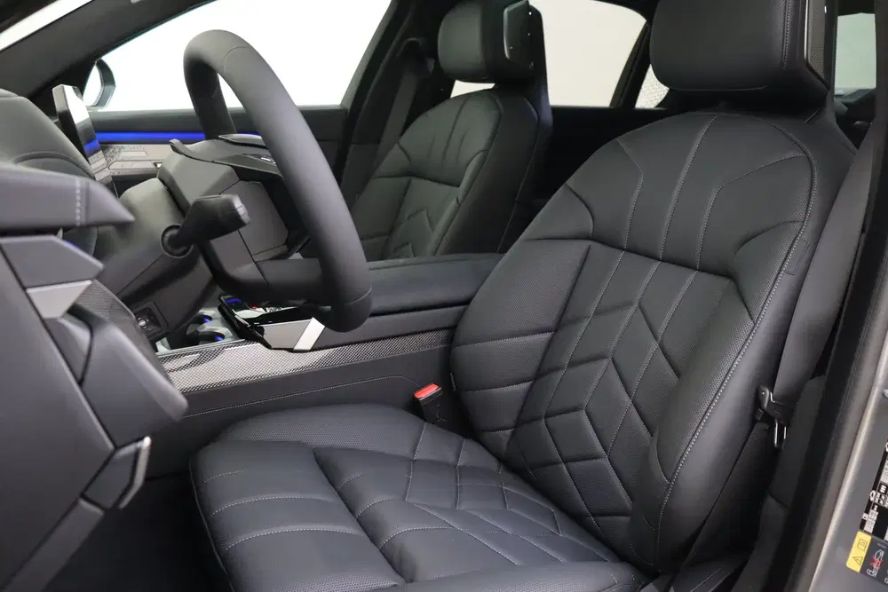 BMW i7 50 xDrive M Sport uit 2026, foto 8