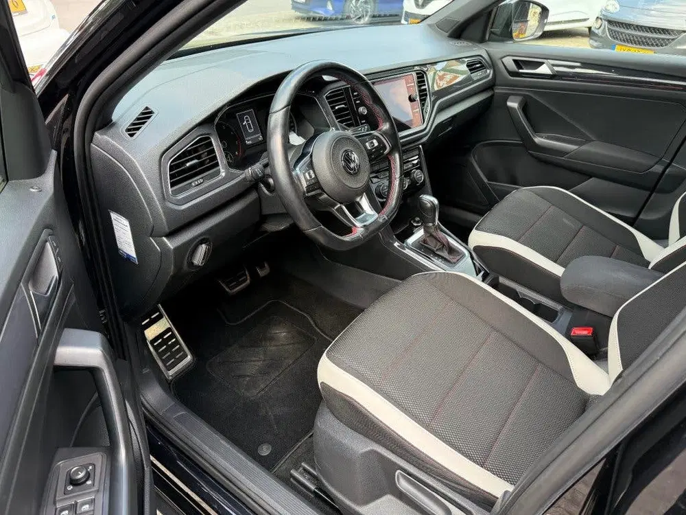 Volkswagen T-Roc 1.5 TSI SPORT BNSR BJ.2019 PANO TREKHAAK uit 2019, foto 11