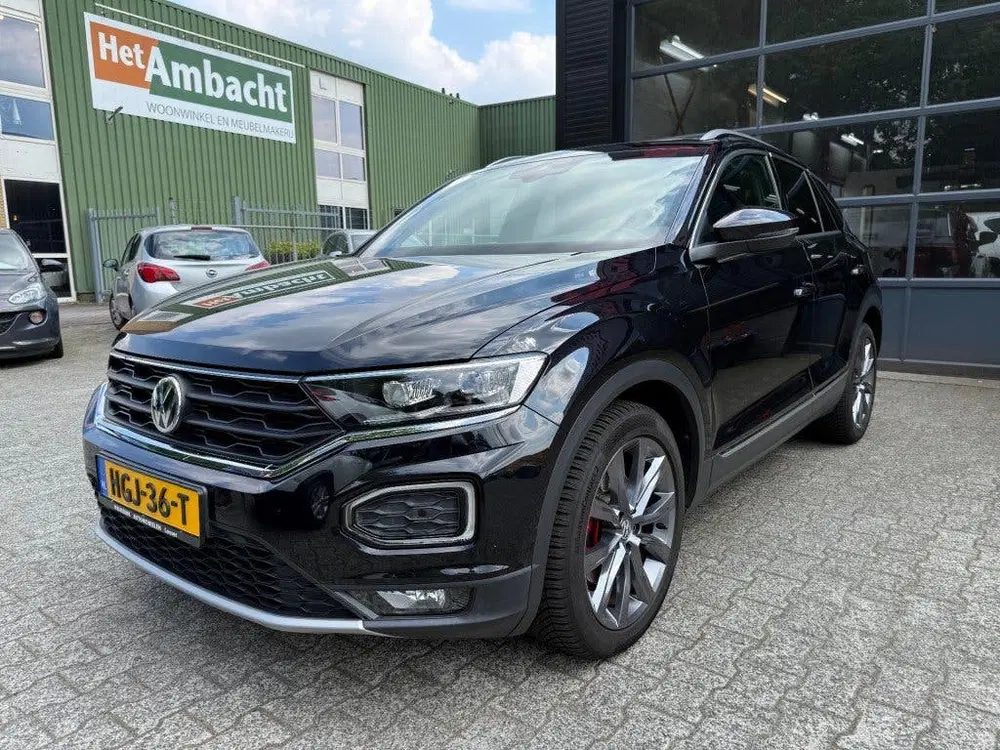 Volkswagen T-Roc 1.5 TSI SPORT BNSR BJ.2019 PANO TREKHAAK uit 2019, foto 4