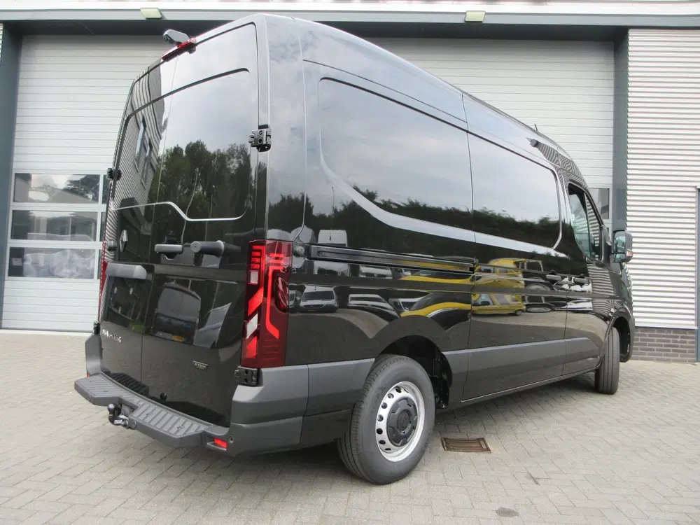 Renault Master E-TECH T35 L2H2 Extra long range 87 kWh na uit 2026, foto 5