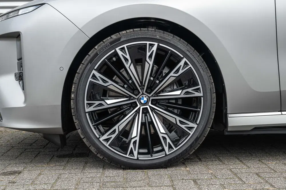 BMW i7 50 xDrive uit 2026, foto 13