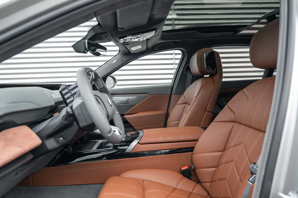 BMW i7 50 xDrive uit 2026, foto 4