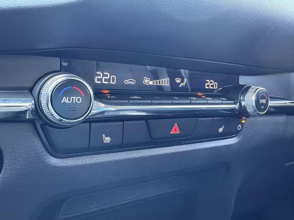 Mazda CX-30 2.0 e-SkyActiv-G M Hybrid Homura Dealer on uit 2024, foto 13