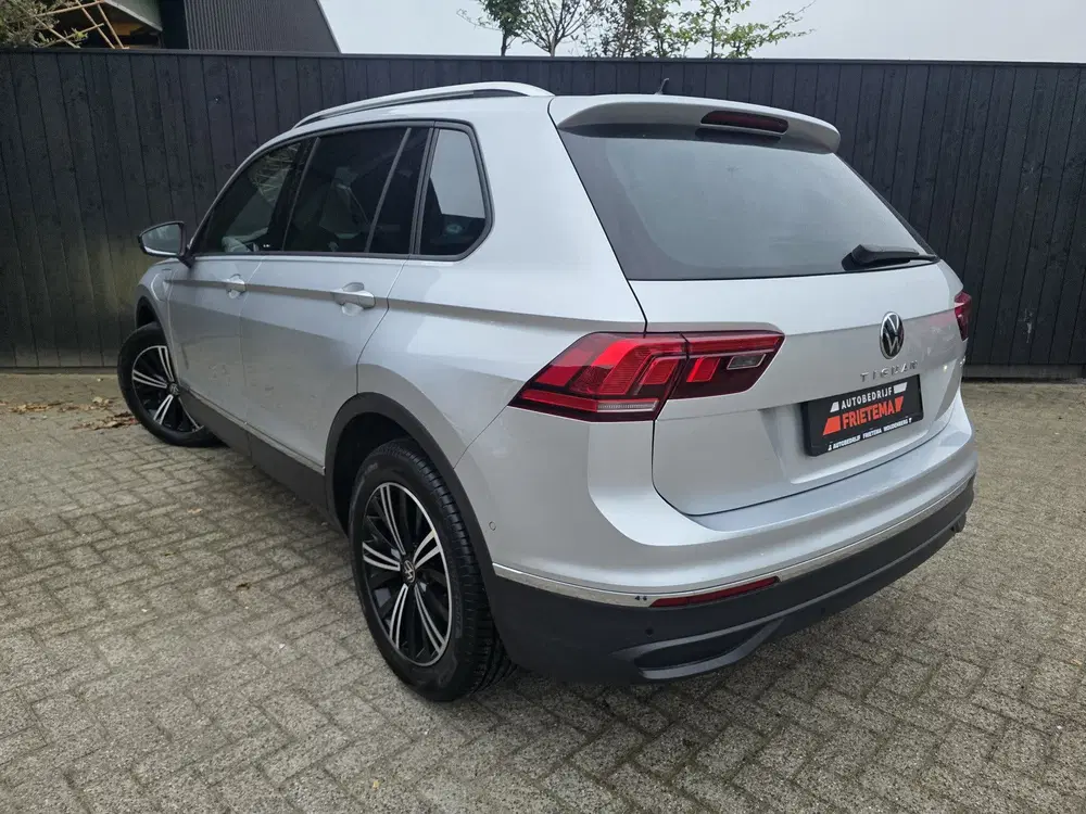 Volkswagen Tiguan 1.4 TSI eHybrid Life (bj 2023 uit 2023, foto 2