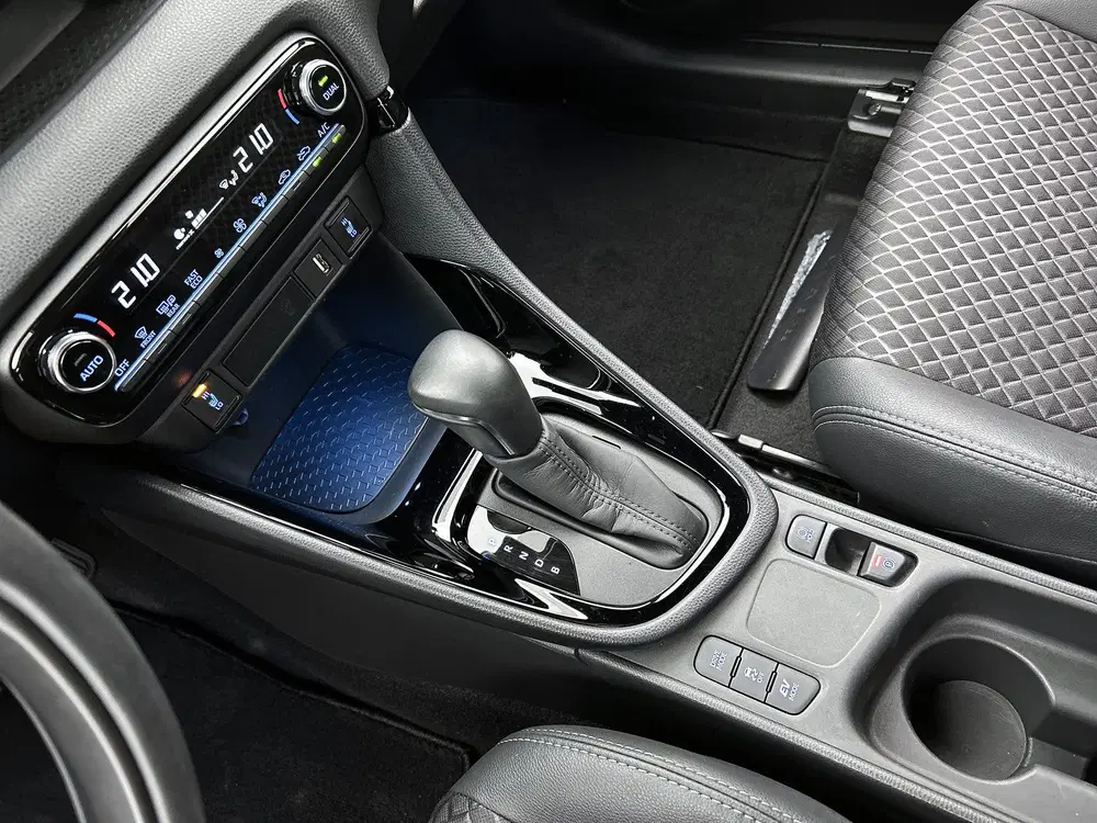 Toyota Yaris 1.5 Hybrid Executive uit 2022, foto 10
