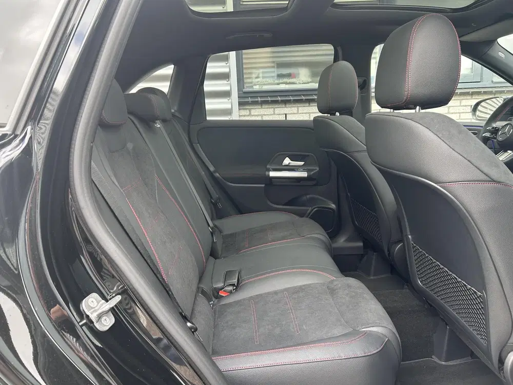 Mercedes-Benz B-Klasse 250 e Business Solution AMG uit 2026, foto 7
