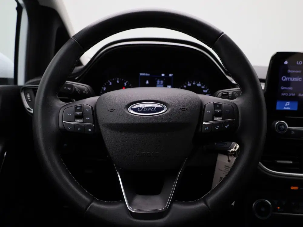 Ford Fiesta 1.0 EcoBoost Titanium uit 2022, foto 7