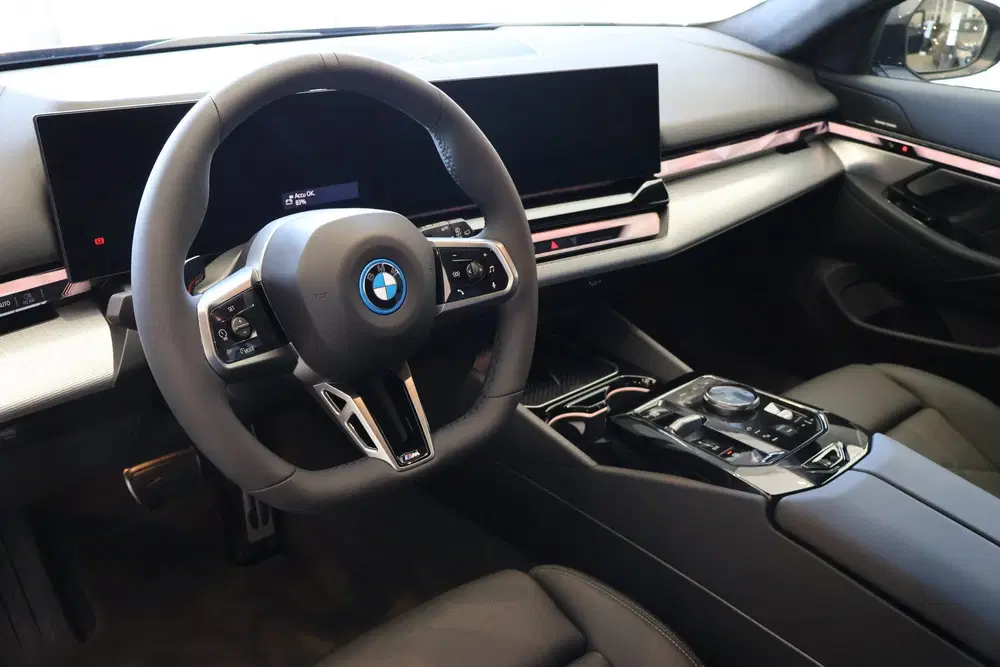 BMW i5 eDrive40 M Sport uit 2026, foto 8