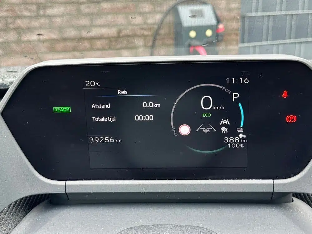 Toyota bZ4X Premium 4WD 71 KWH Glazen dak Leder JBL St uit 2022, foto 14