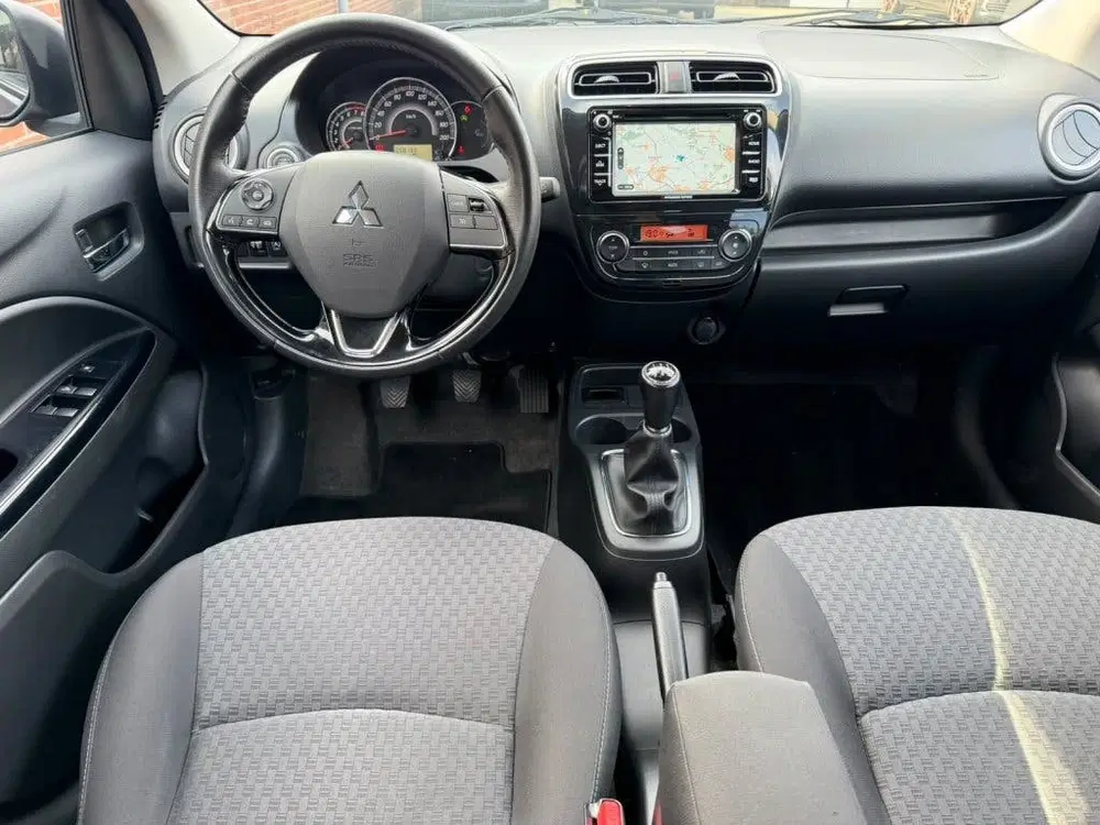 Mitsubishi Space Star 1.2 Advance uit 2019, foto 2