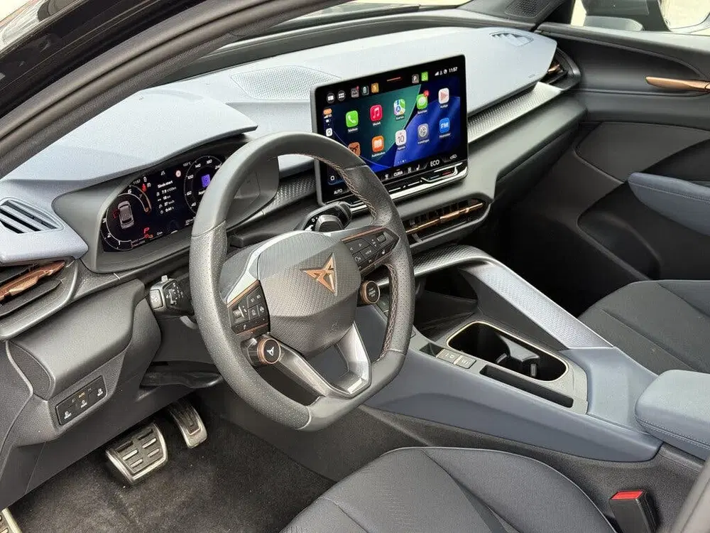 Cupra Terramar 1.5 TSI e-Hybrid Business uit 2025, foto 2