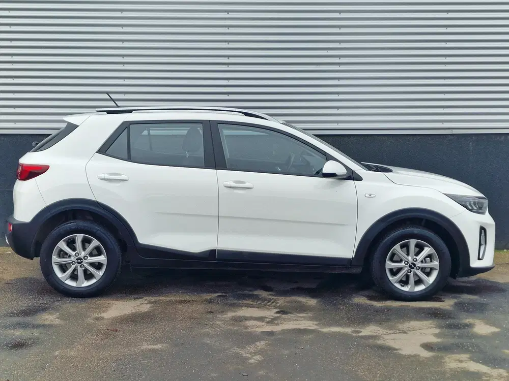 Kia Stonic 1.0 T-GDi MHEV DynamicLine Nieuw geleverd uit 2023, foto 5