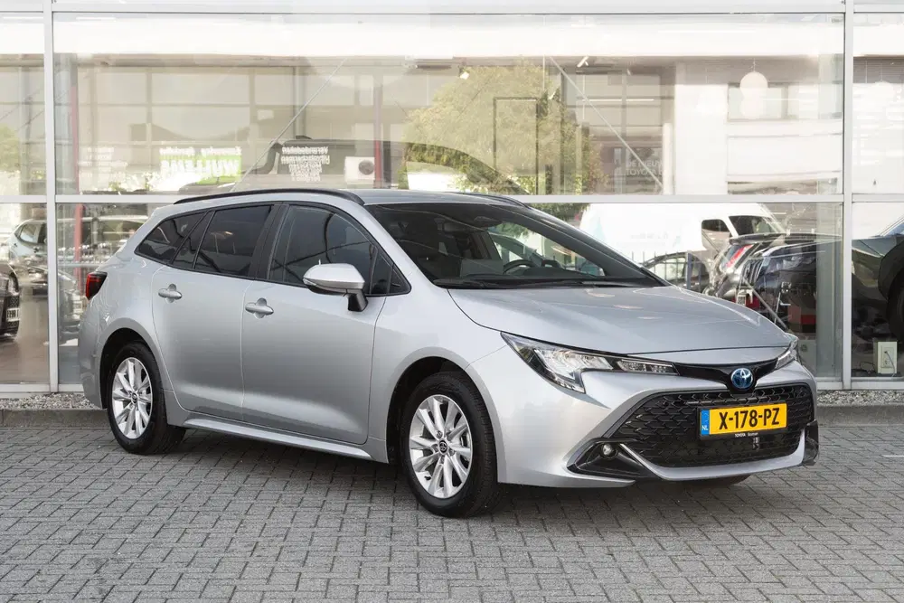 Toyota Corolla Hybrid 140 Active Trekhaak uit 2024, foto 7