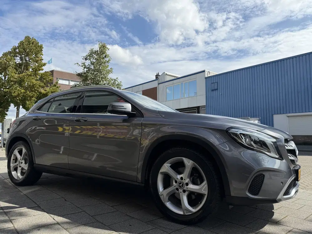 Mercedes-Benz GLA 180 Urban Sport uit 2019, foto 10