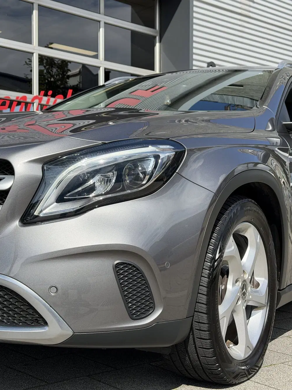 Mercedes-Benz GLA 180 Urban Sport uit 2019, foto 12