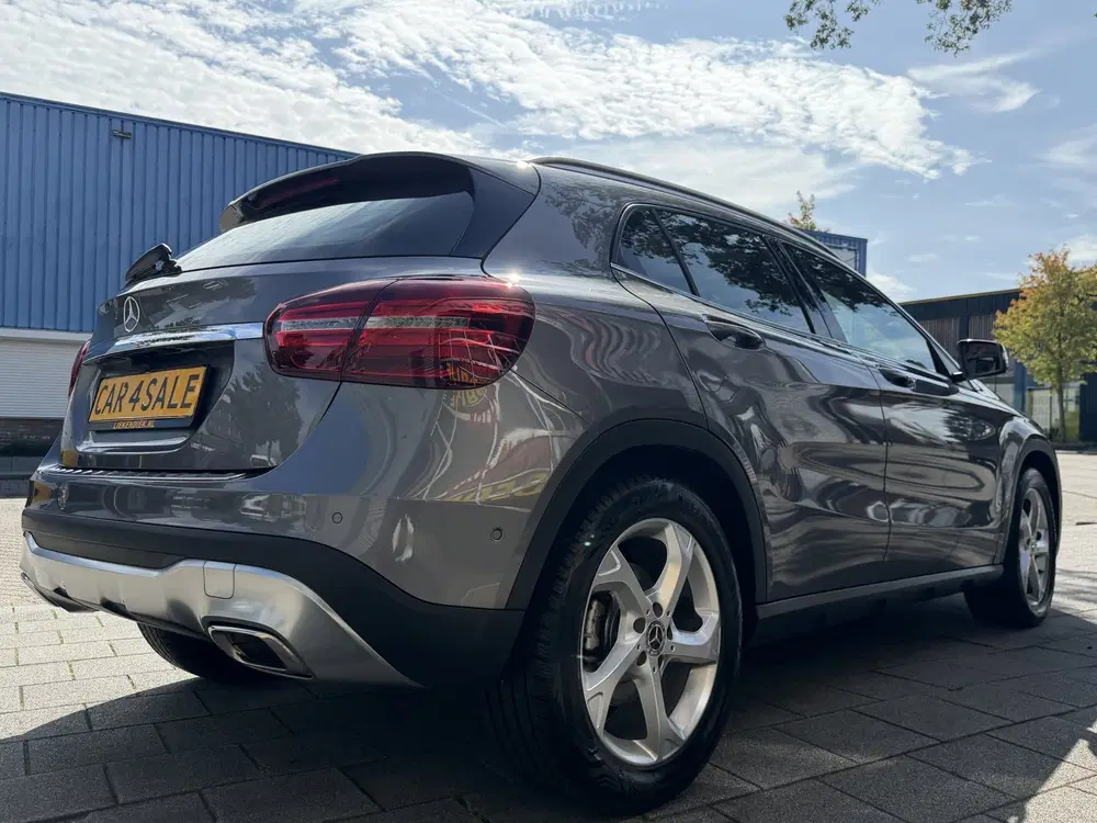Mercedes-Benz GLA 180 Urban Sport uit 2019, foto 9