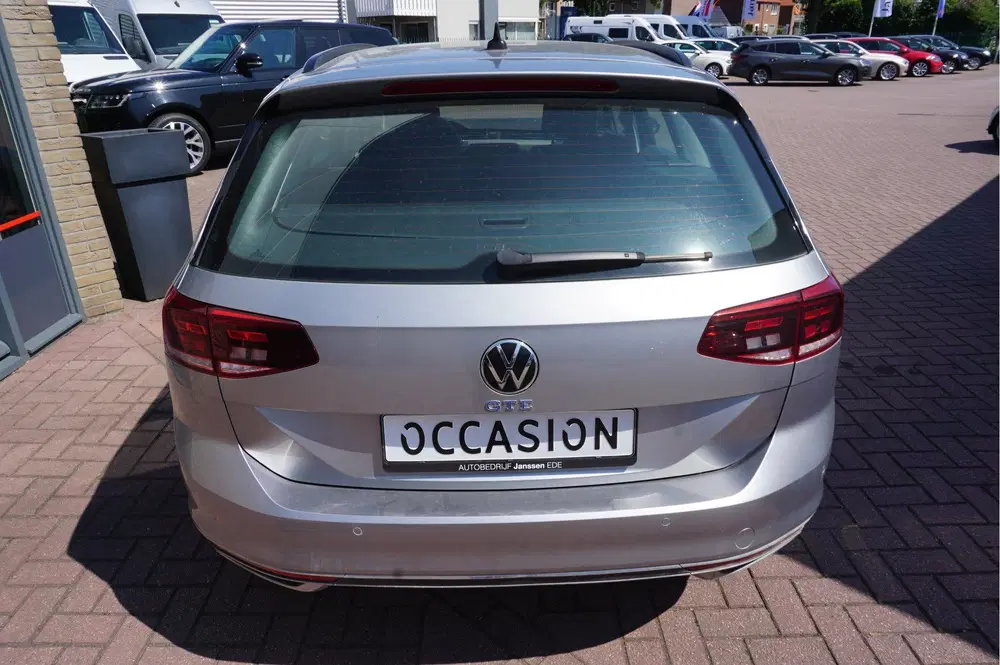 Volkswagen Passat 1.4 TSI PHEV GTE Automaat uit 2022, foto 9