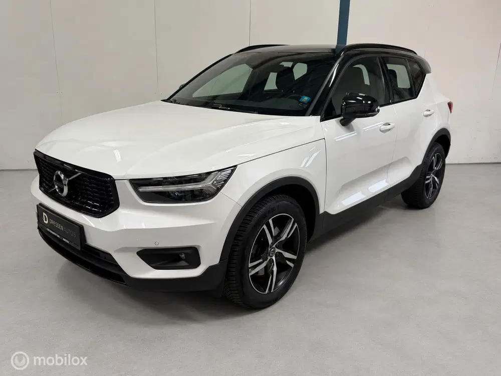 Volvo XC40 2.0 T4 AWD R-Design AUTOMAAT uit 2019