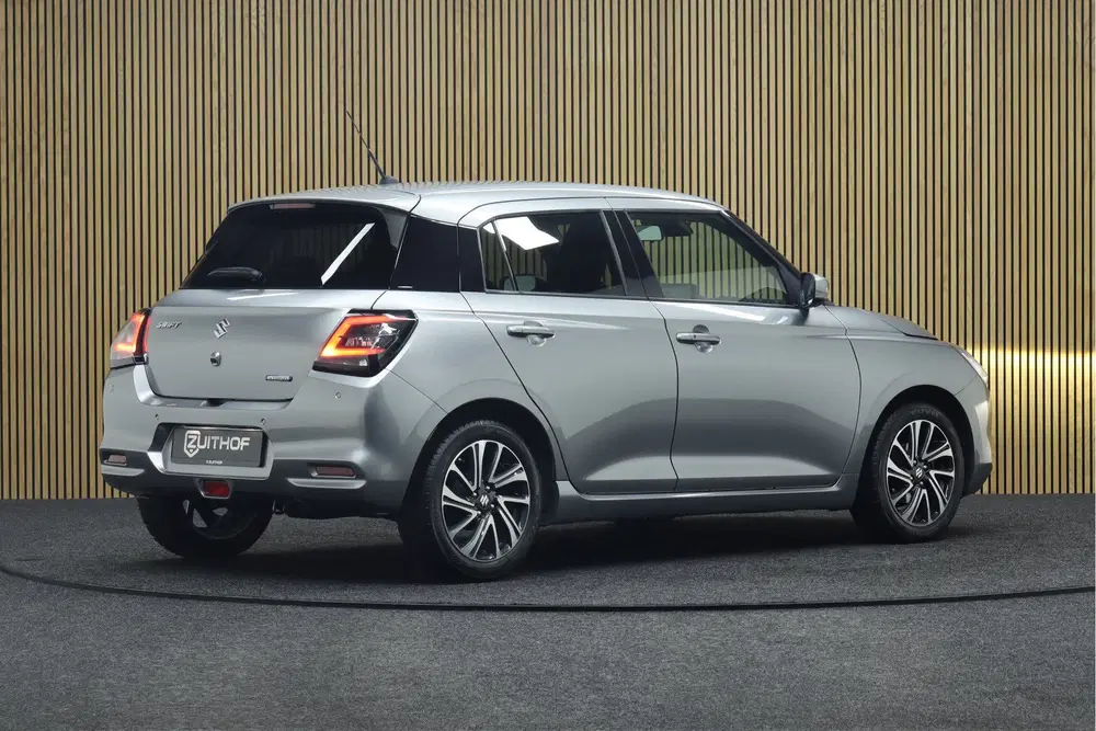 Suzuki Swift 1.2 Style Smart Hybrid uit 2025, foto 10