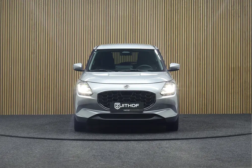 Suzuki Swift 1.2 Style Smart Hybrid uit 2025, foto 15