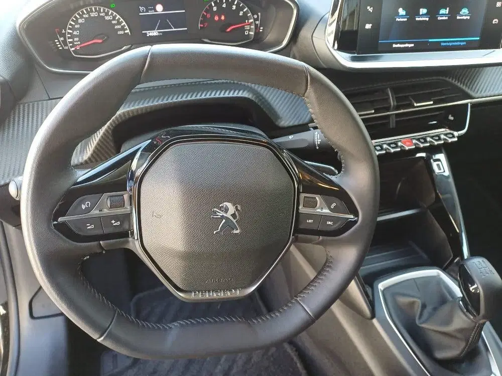 Peugeot 208 Active Pack Puretech 75 uit 2023, foto 8