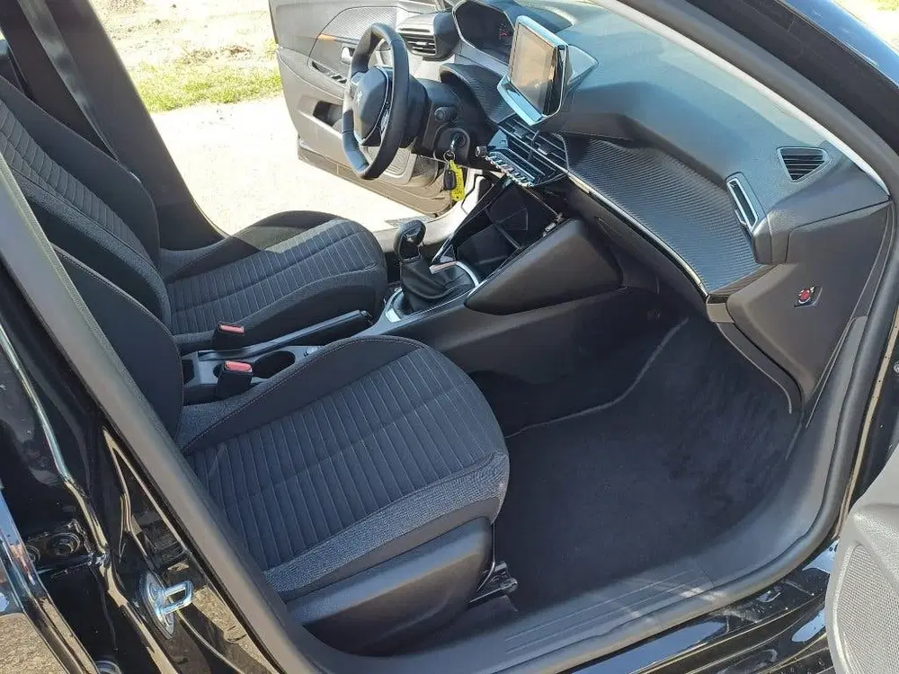 Peugeot 208 Active Pack Puretech 75 uit 2023, foto 9